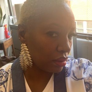 My perfect goldtone leaf earrings